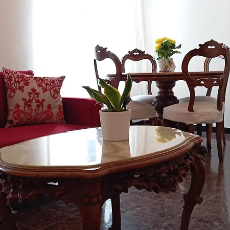 Casa Gina, * 레반토