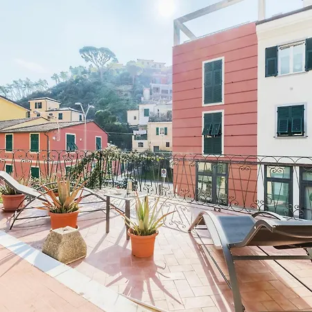 Casa Gina, *