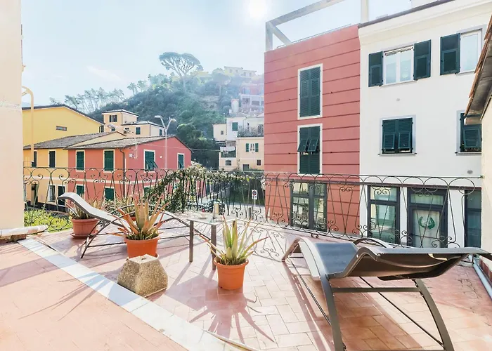 Casa Gina, *
